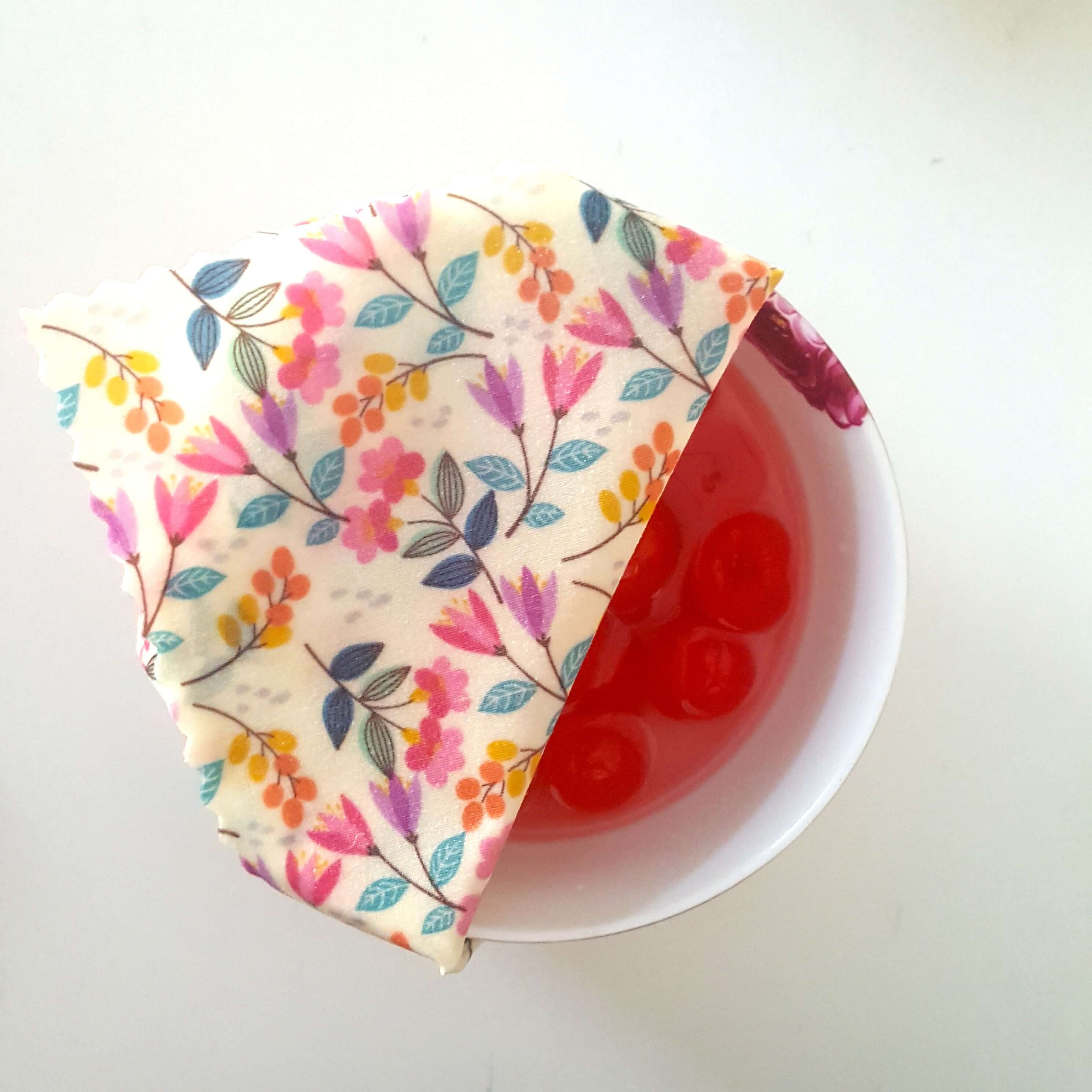 Reusable Beeswax Food Wraps 100% Hand Made in the UK by Honey Bee Good.