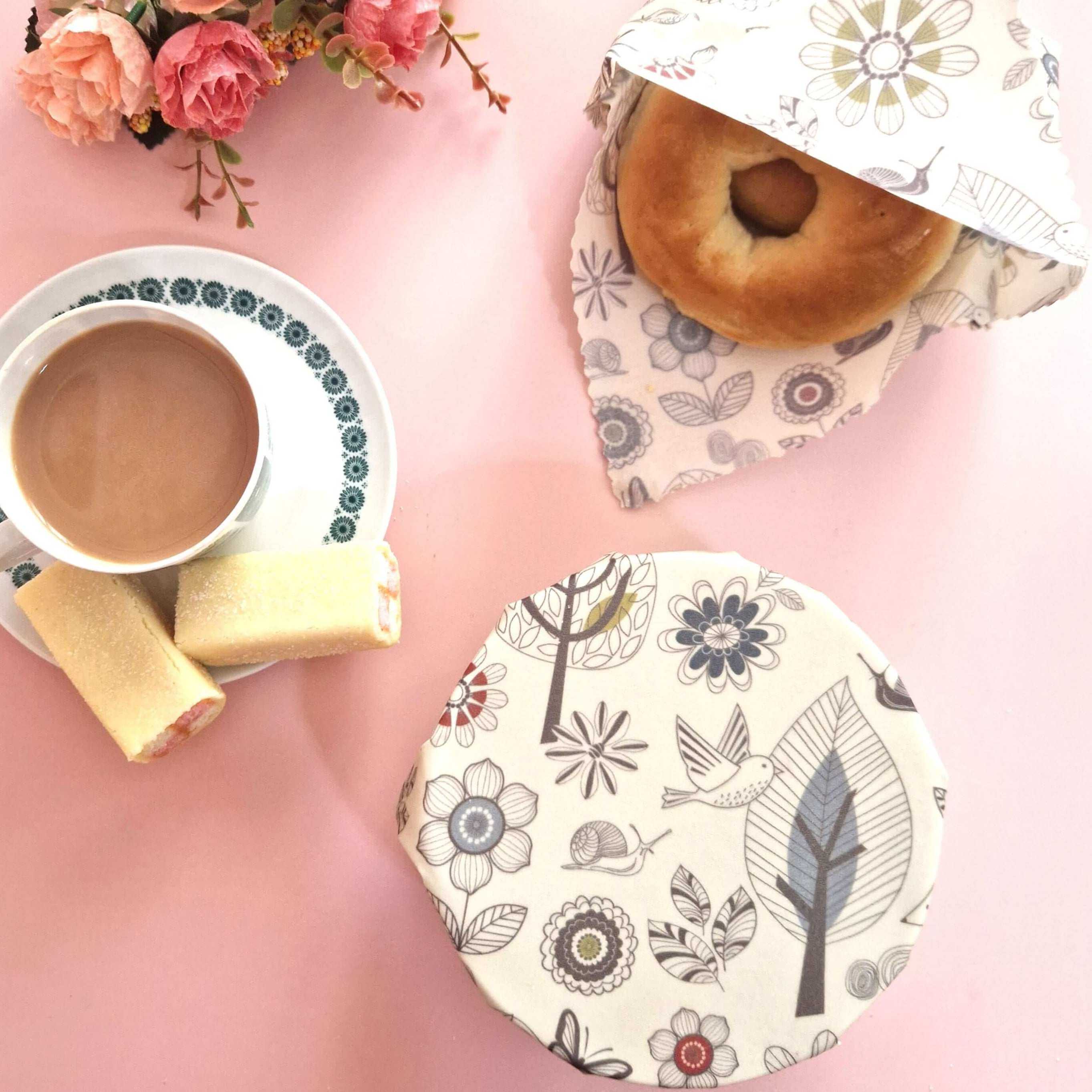 Reusable Beeswax Wraps 100% Hand Made in the UK by Honey Bee Good. Keep food fresh with no plastic.