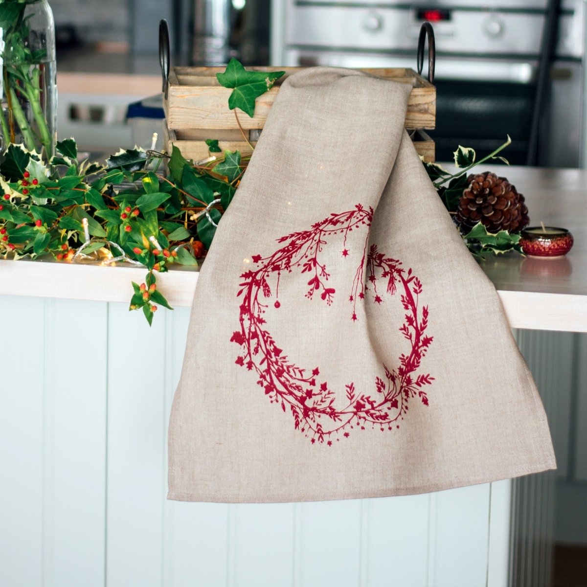 Christmas Tea Towel in Pure Linen