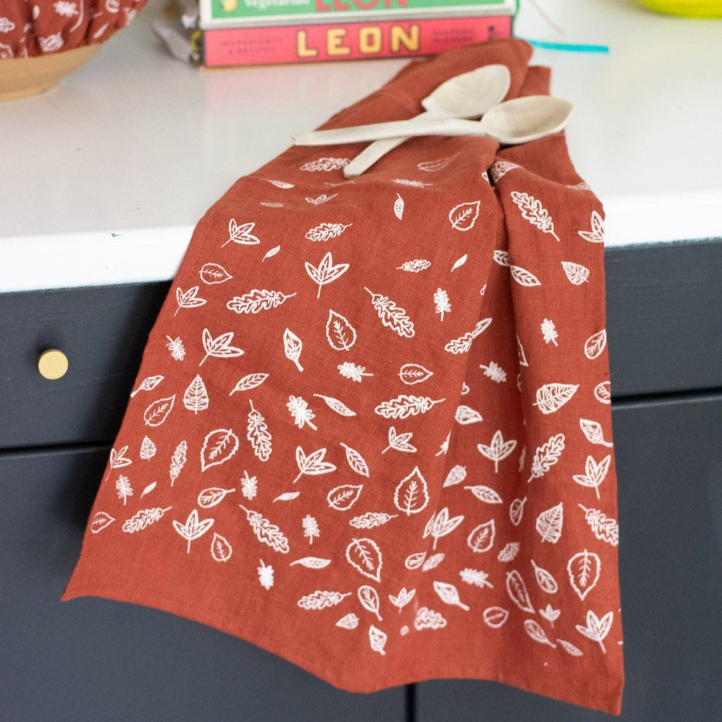 Leaf Tea Towel In Pure Linen