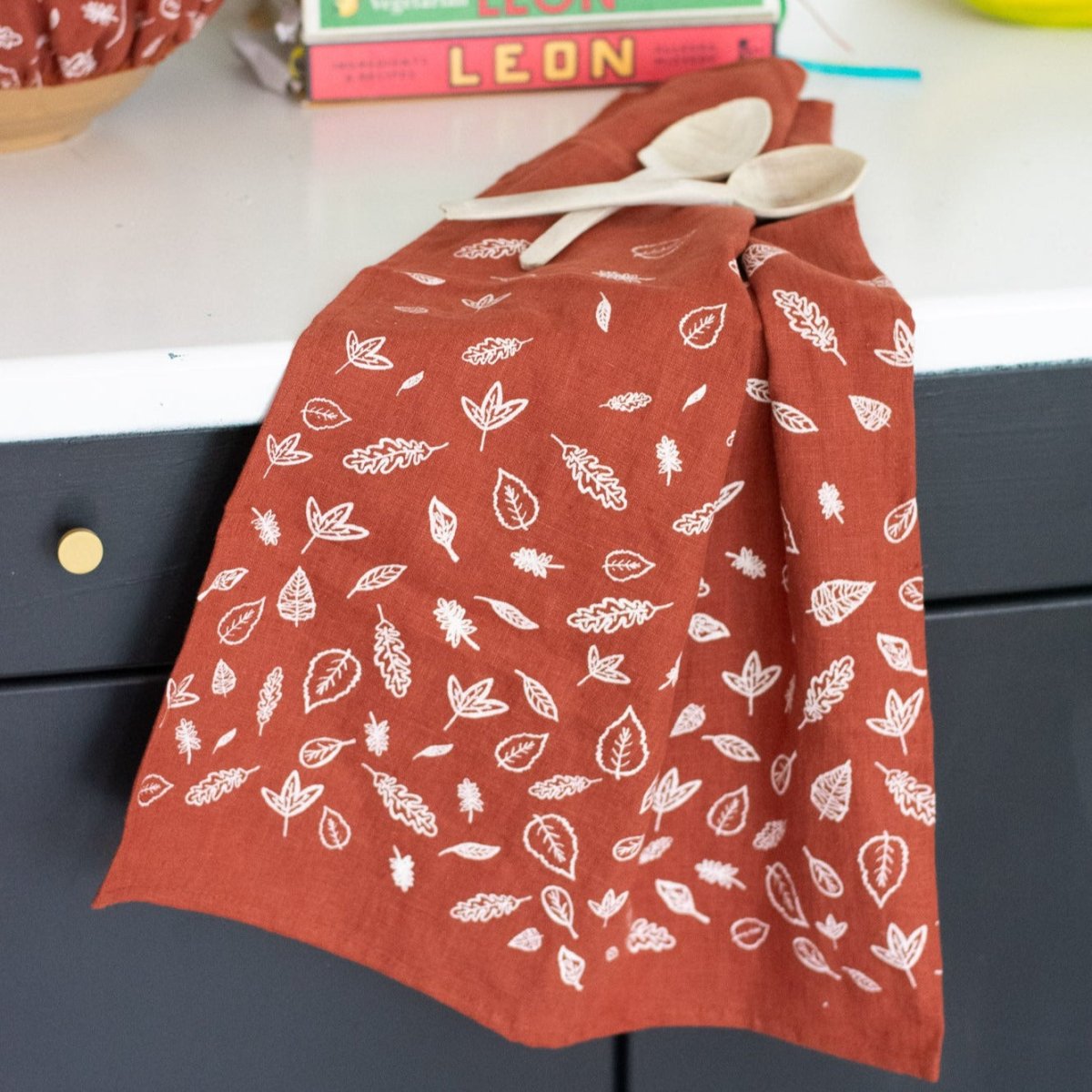 Leaf Tea Towel In Pure Linen