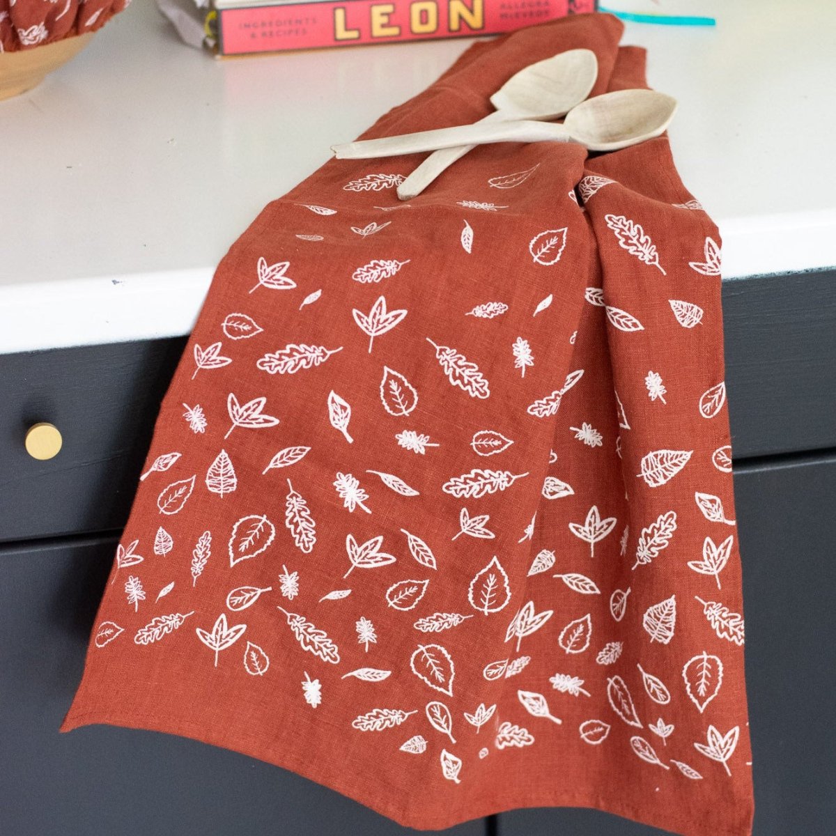 Leaf Tea Towel In Pure Linen