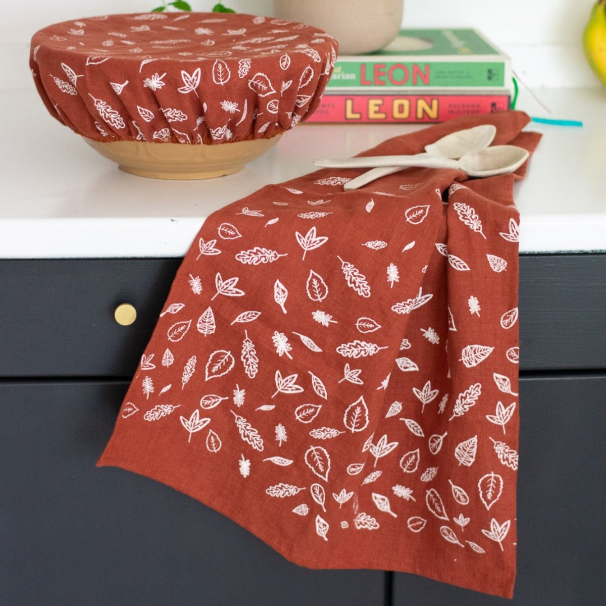 Leaf Tea Towel In Pure Linen