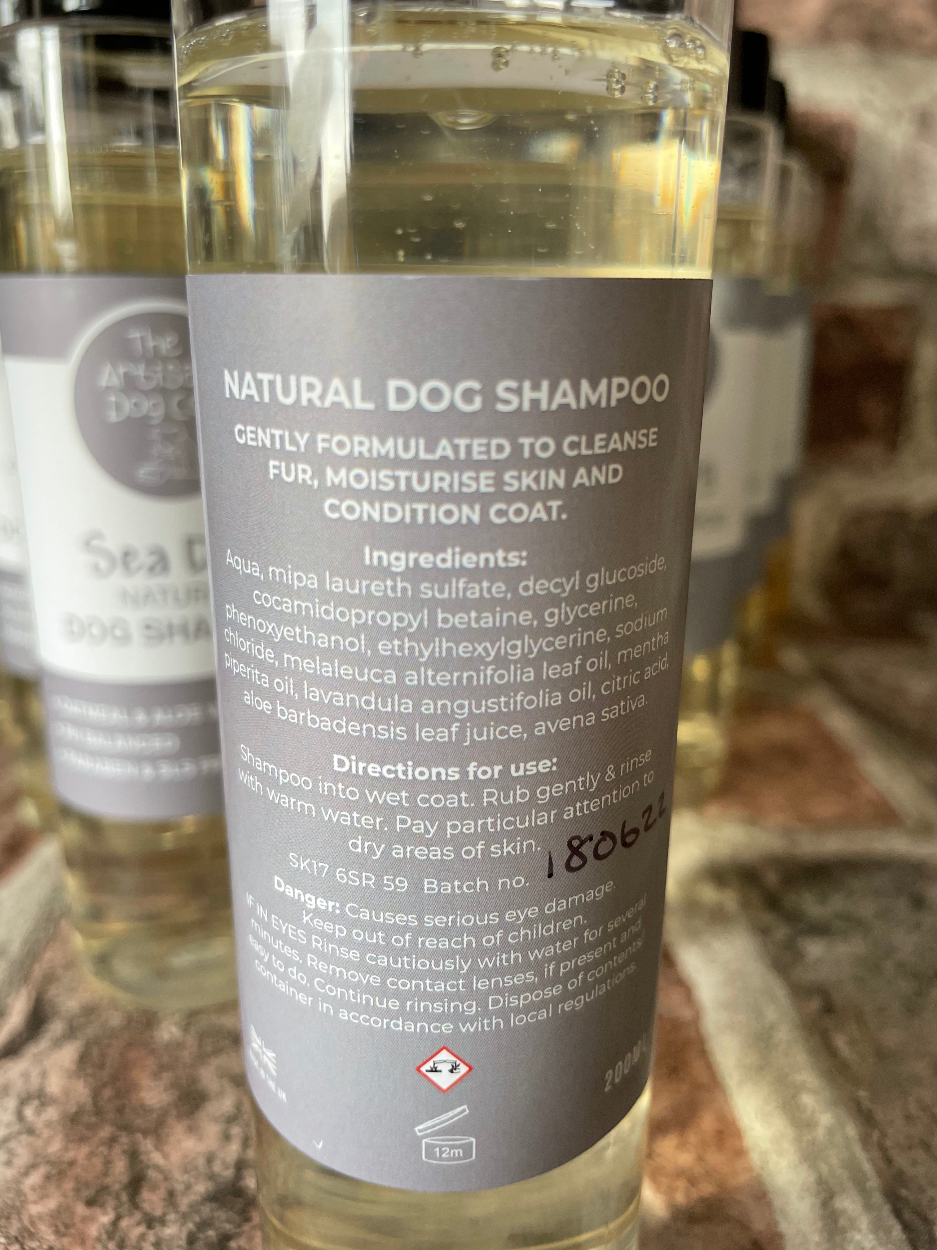 Natural Oatmeal and Aloe Vera Handmade Dog Shampoo by The Artisan Dog CO | The Hackers Market