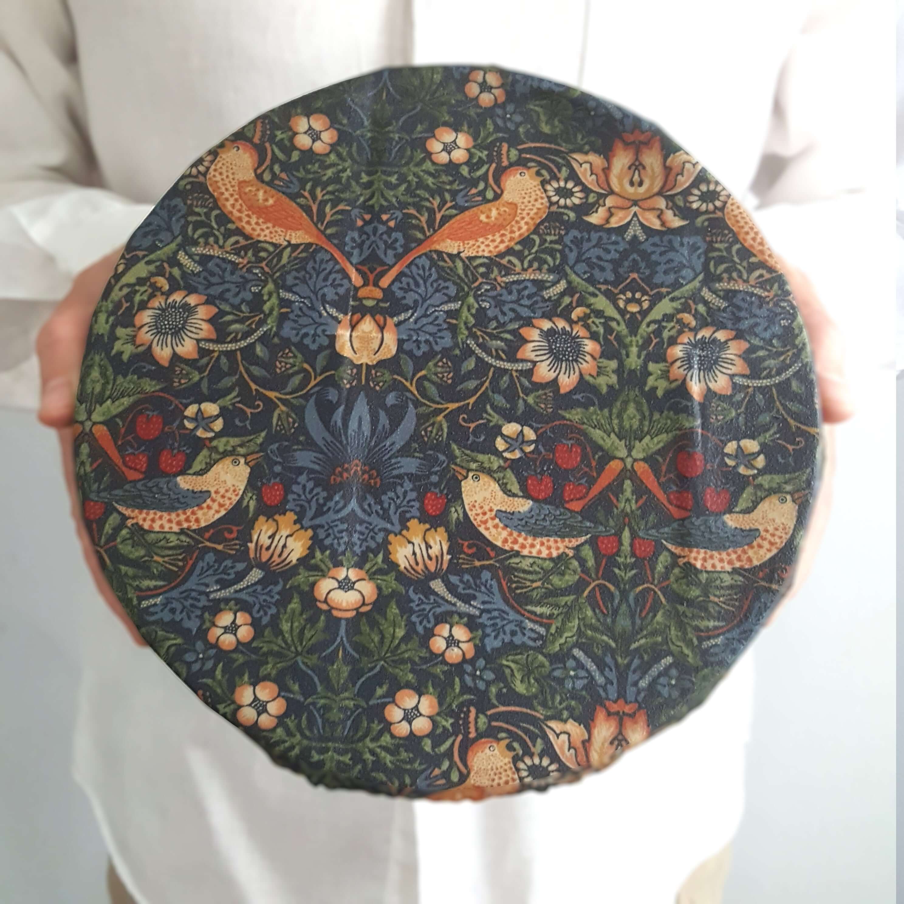 *William Morris Set of 3 Handmade Beeswax Wraps by Honey Bee Good | The Hackers Market