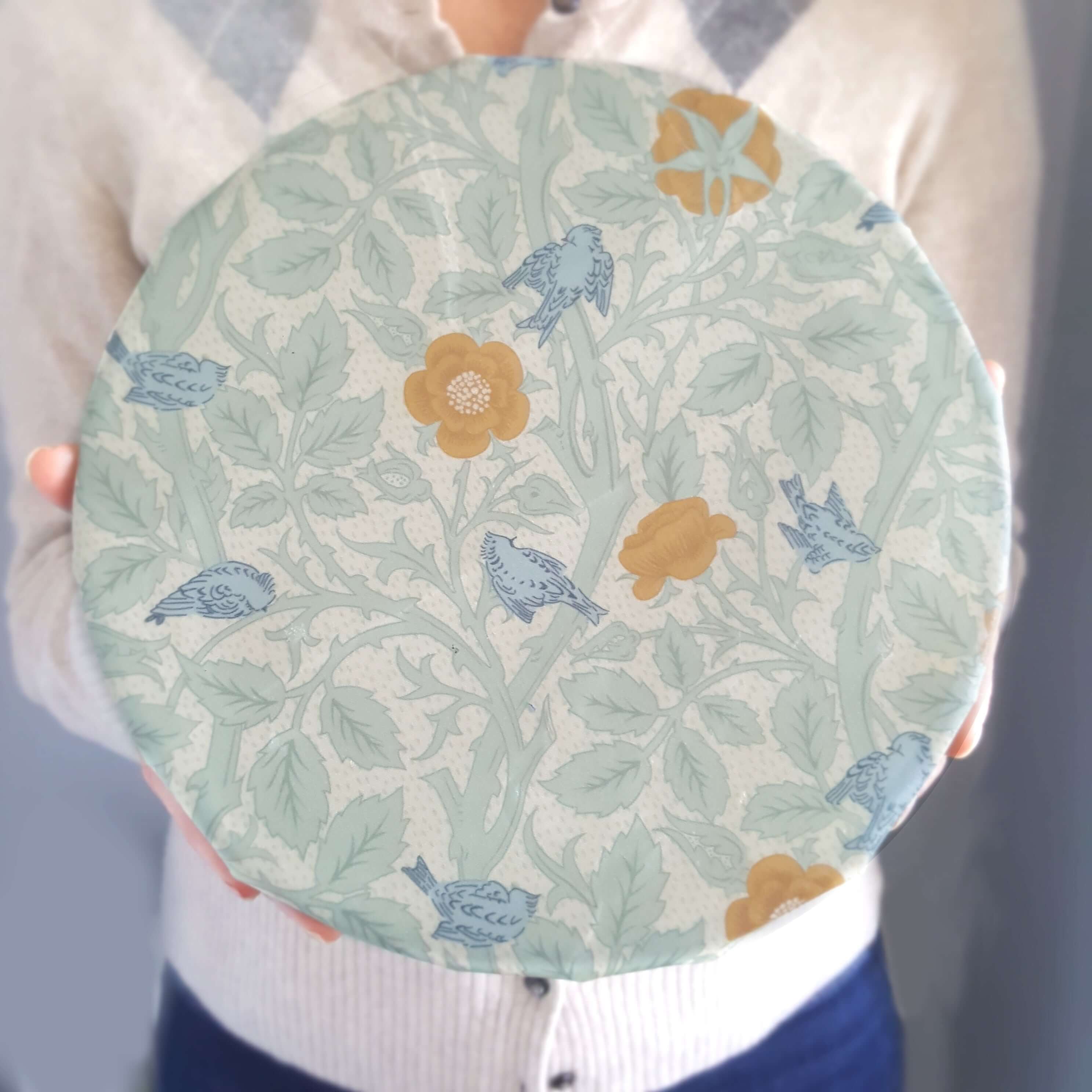 *William Morris Set of 3 Handmade Beeswax Wraps by Honey Bee Good | The Hackers Market