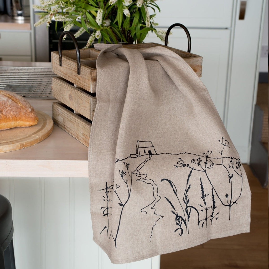 Linen Tea Towel With Rame Head Design