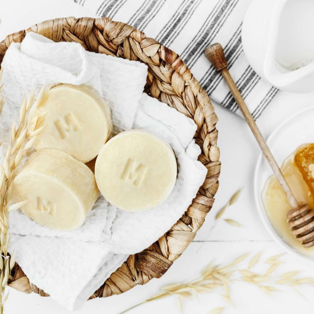 MILK-HONEY-OAT: Emollient & Protein Rich Shampoo Bar 85g by MINISTERSTWO | The Hackers Market