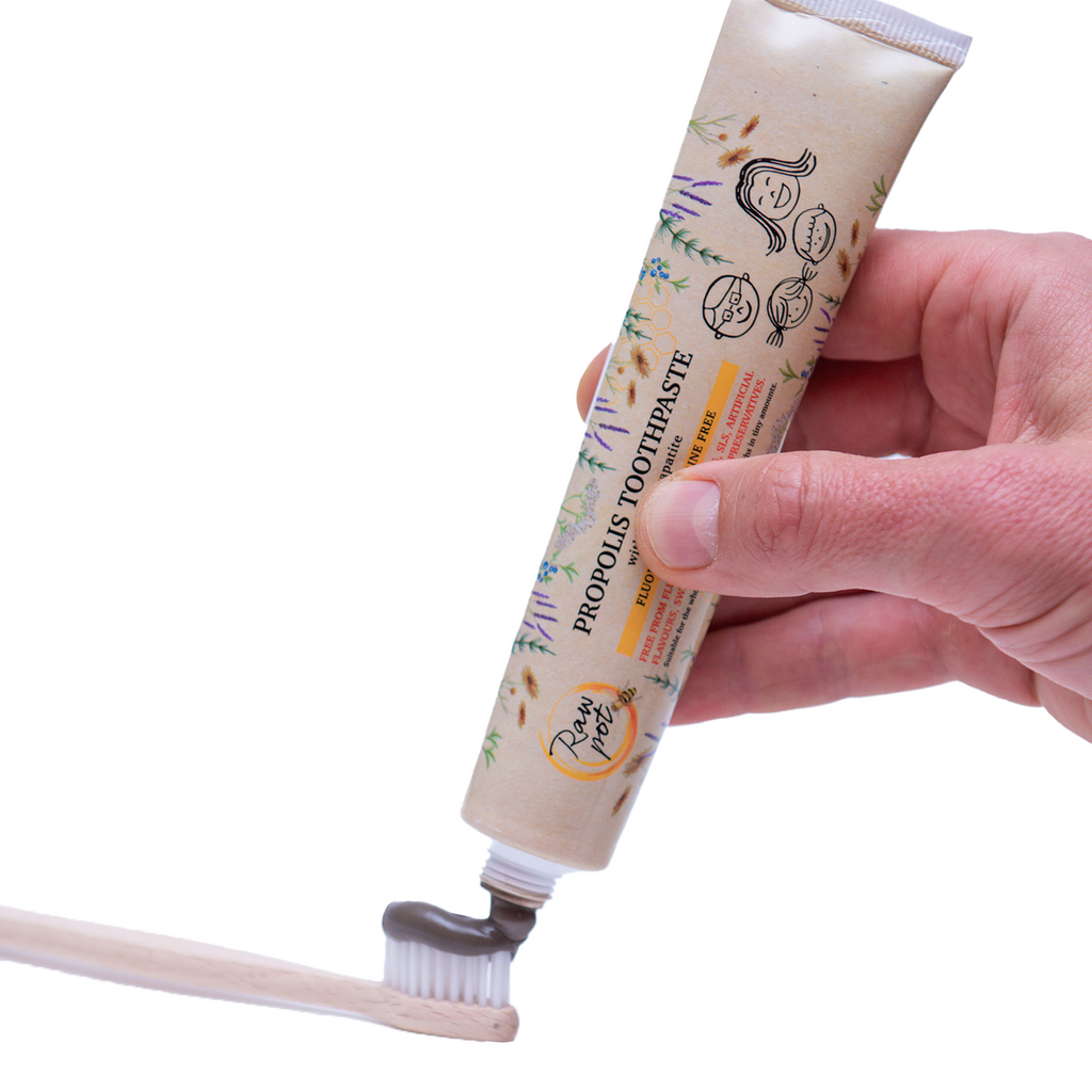 Propolis toothpaste